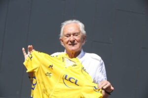 Hassenforder and the yellow jersey